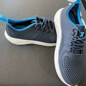 Crocs navy water shoes